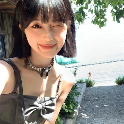 美女与液体人